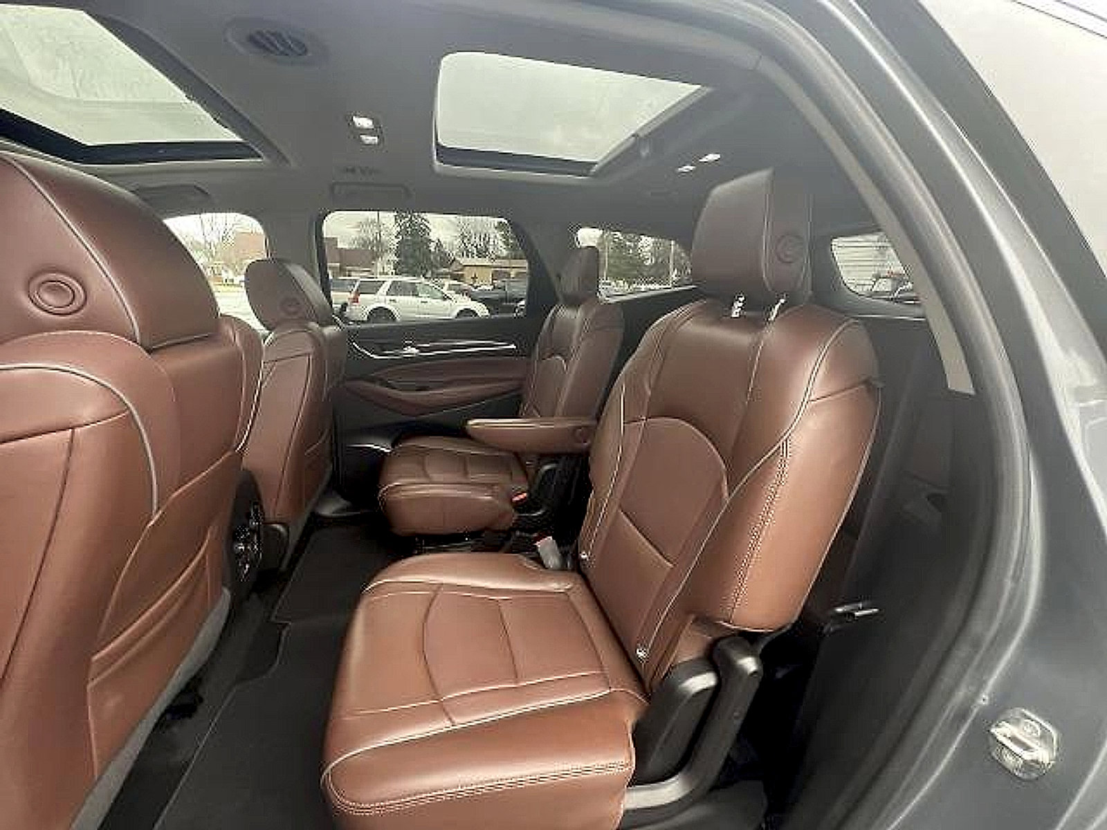Certified 2018 Buick Enclave Avenir w/ Avenir Technology Package AWD/4WD image 19