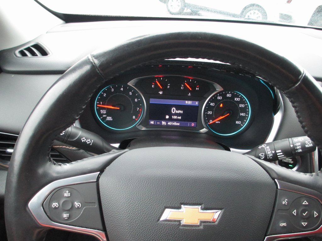 Used 2020 Chevrolet Traverse LT image 27