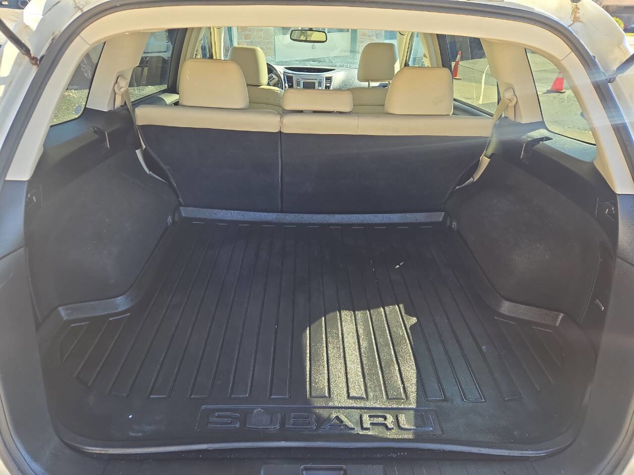 Used 2013 Subaru Outback 2.5i Limited AWD/4WD image 20