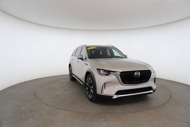 Used 2024 MAZDA CX-90 Plug-In Hybrid w/ Premium Pkg image 28