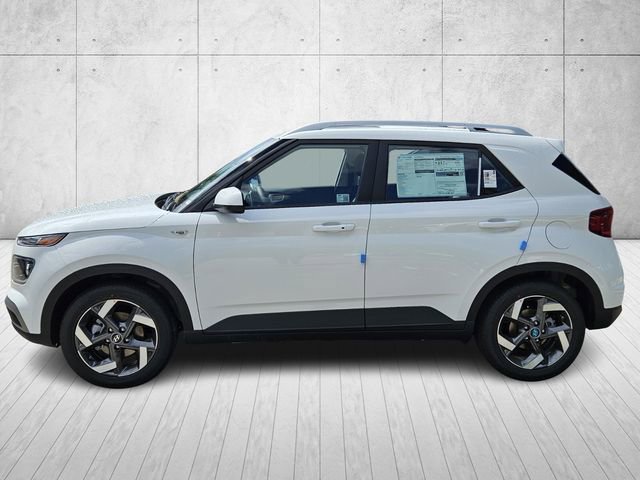 New 2026 Hyundai Venue SEL video 2