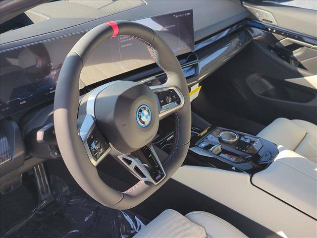 New 2026 BMW i5 AWD/4WD image 3