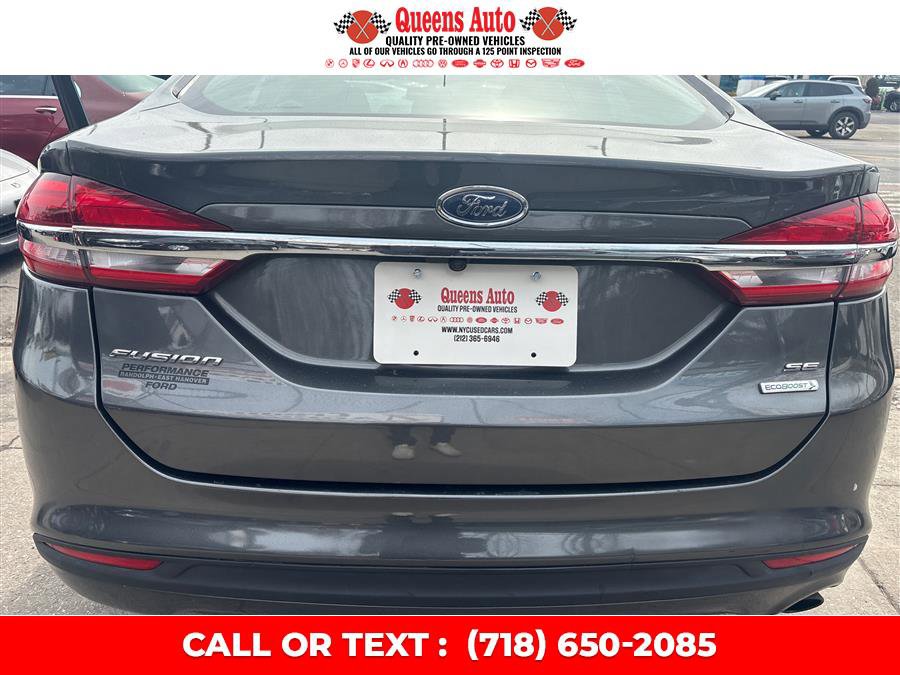 Used 2018 Ford Fusion SE image 27