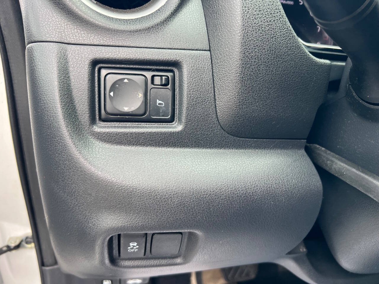 Used 2017 Nissan Versa Note S Plus FWD image 23