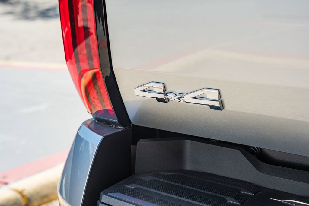 New 2026 Toyota Tundra SR5 image 9