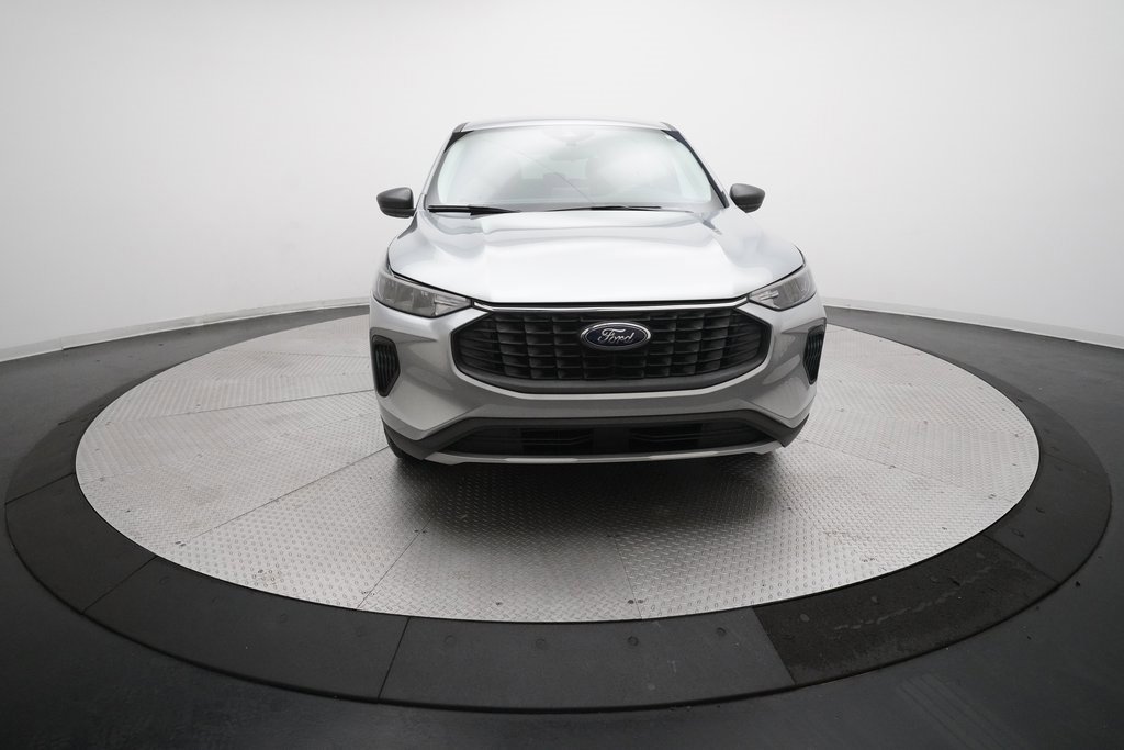 Used 2023 Ford Escape Active image 11