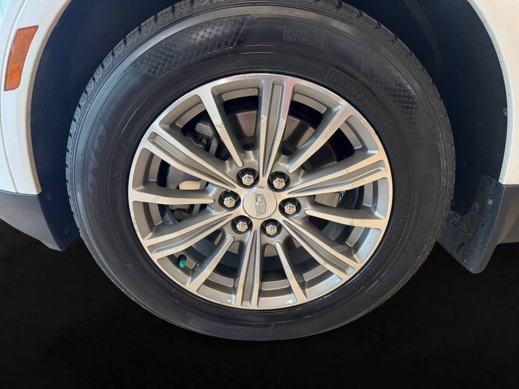 Used 2019 Cadillac XT5 Luxury AWD/4WD image 9