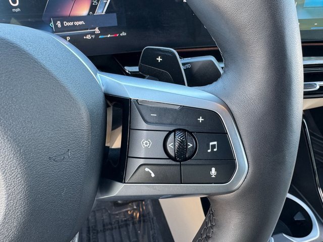 Used 2025 BMW X2 xDrive28i w/ Premium Package image 23