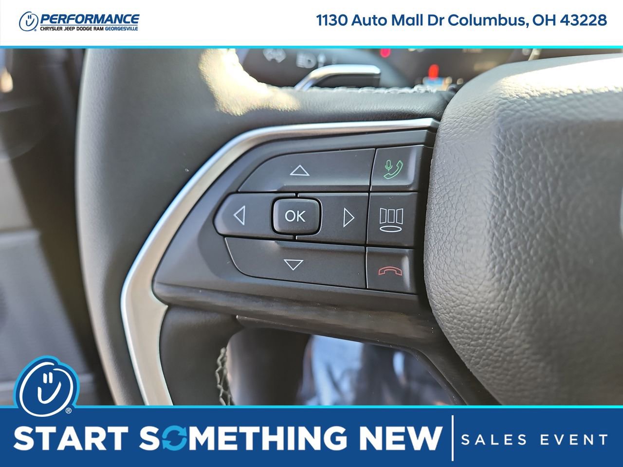 New 2025 Jeep Grand Cherokee Altitude image 29