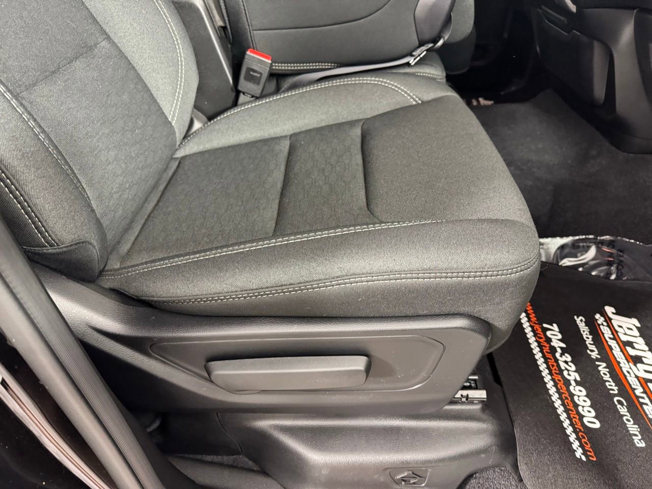 Used 2025 RAM 1500 Tradesman w/ Night Edition image 31