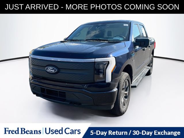 Used 2024 Ford F150 Lightning XLT AWD/4WD image 8