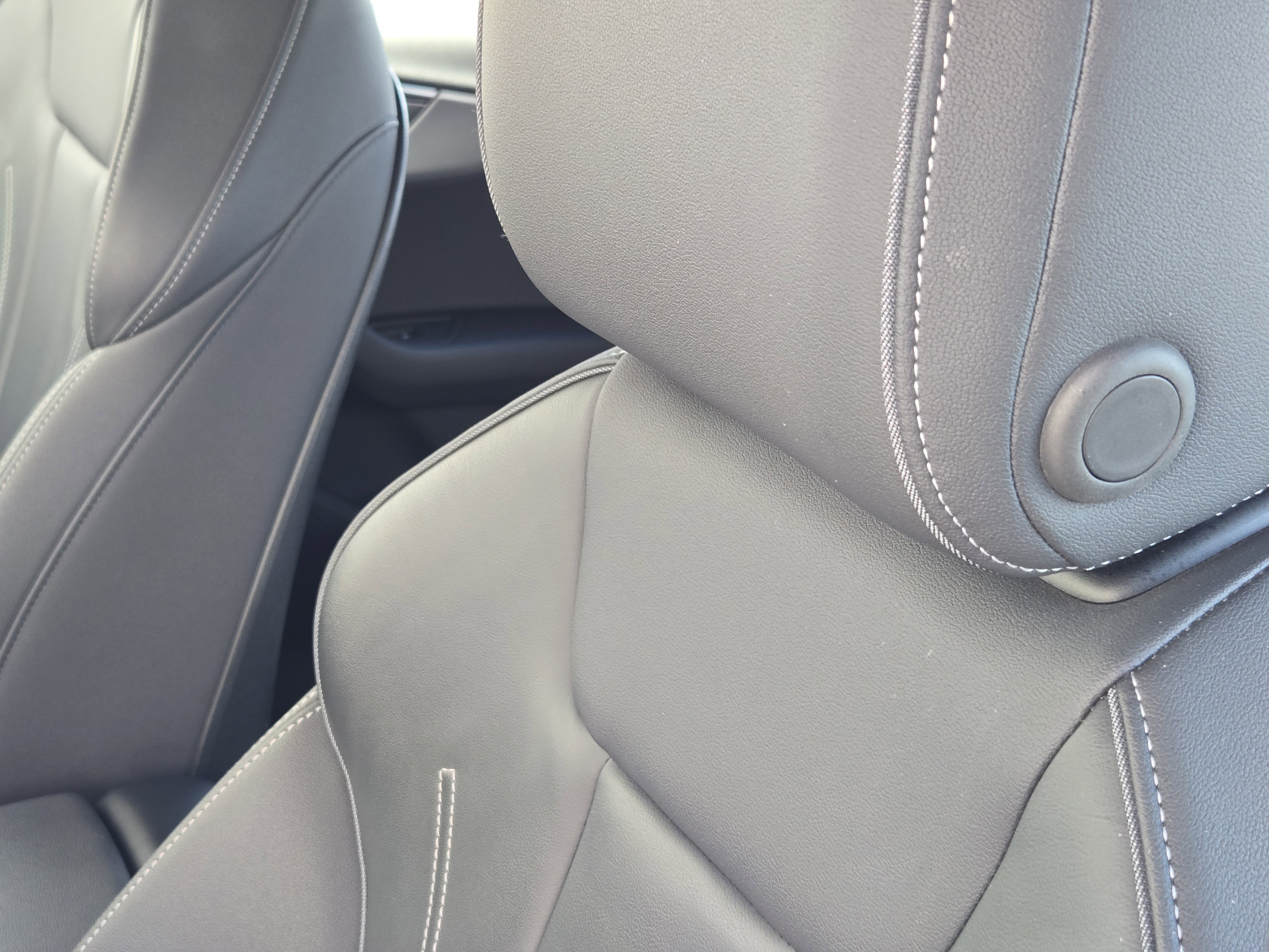 Used 2025 Audi A5 2.0T Premium Plus image 18