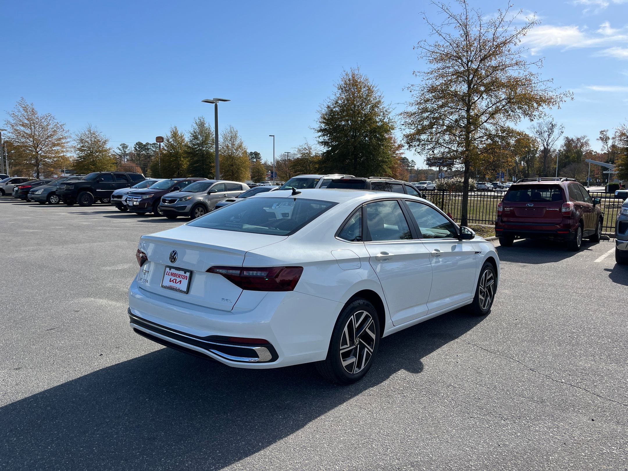 Used 2024 Volkswagen Jetta SEL image 17