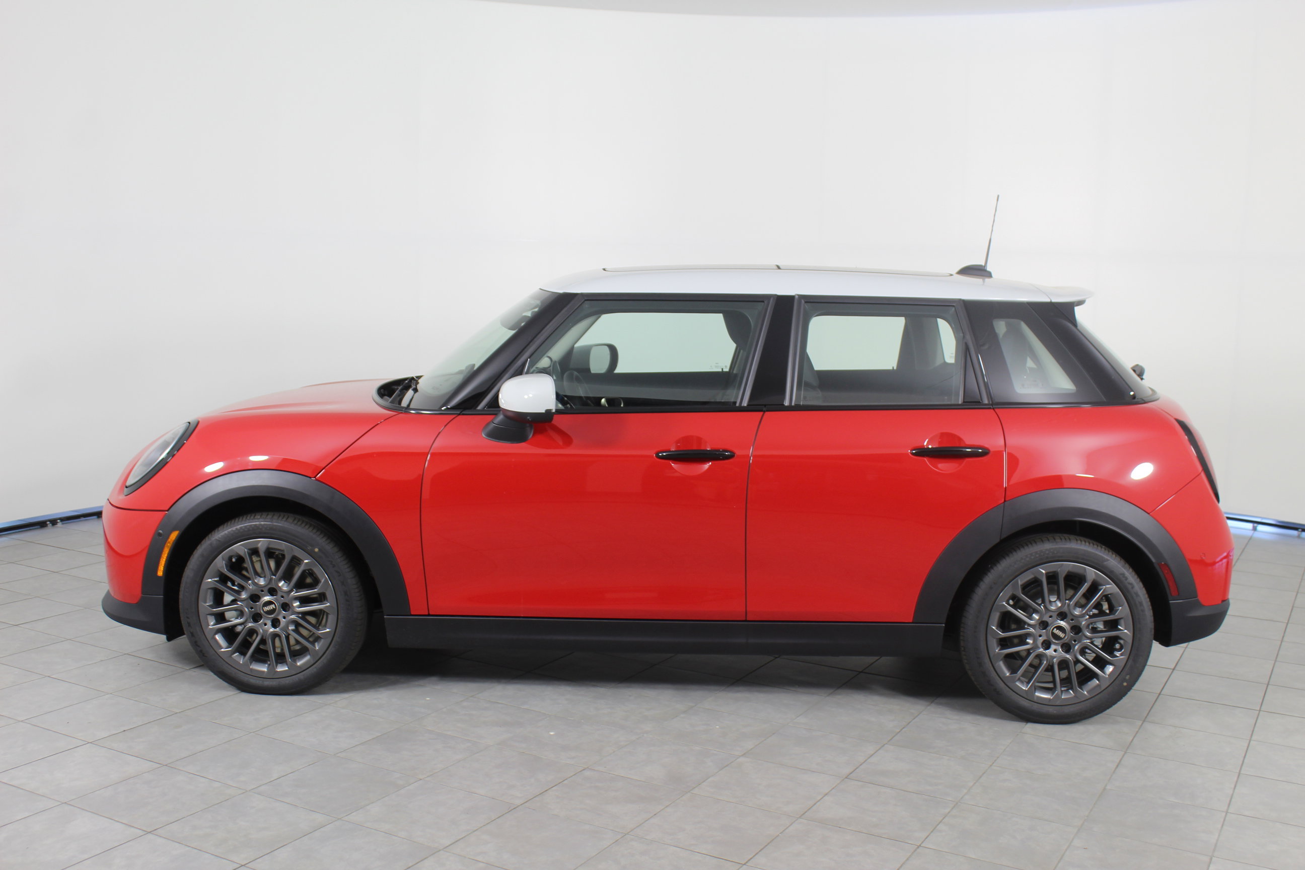 New 2025 MINI Cooper S image 5