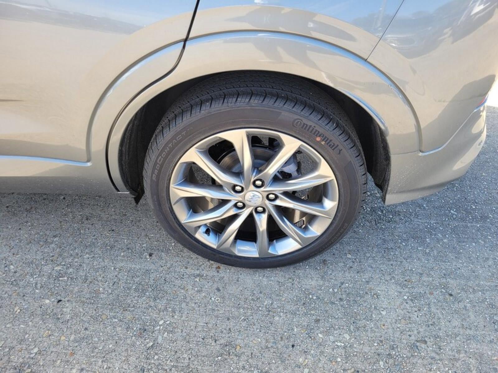 New 2026 Buick Encore GX Avenir w/ Avenir Technology Package FWD image 9