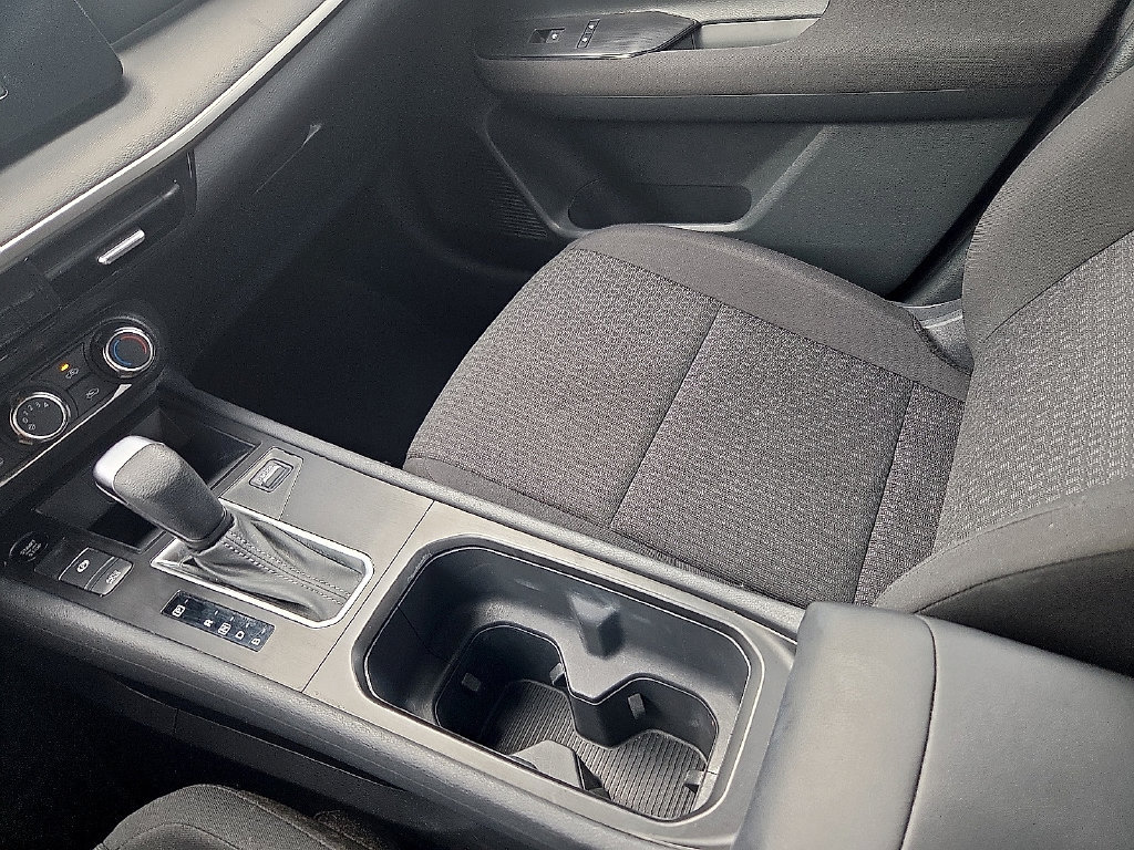 Used 2025 Nissan Kicks S FWD image 25