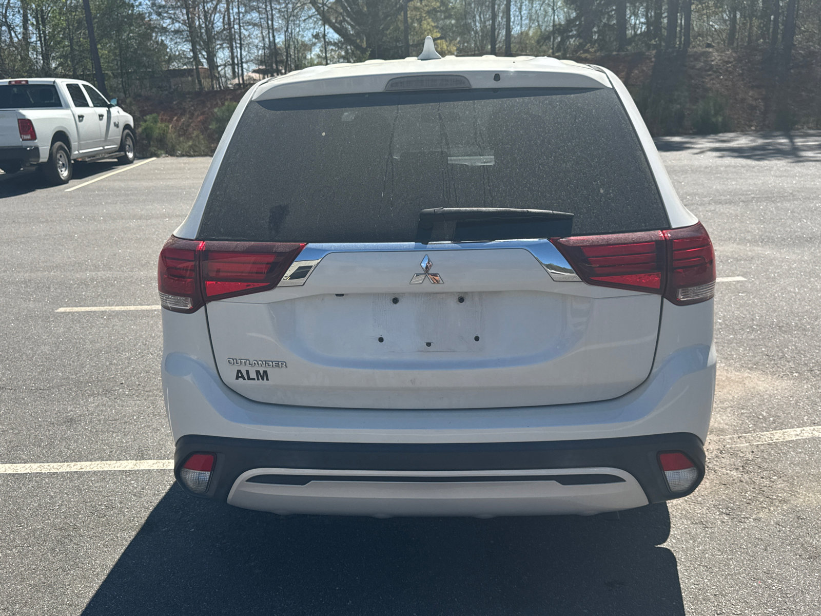 Used 2020 Mitsubishi Outlander ES image 6