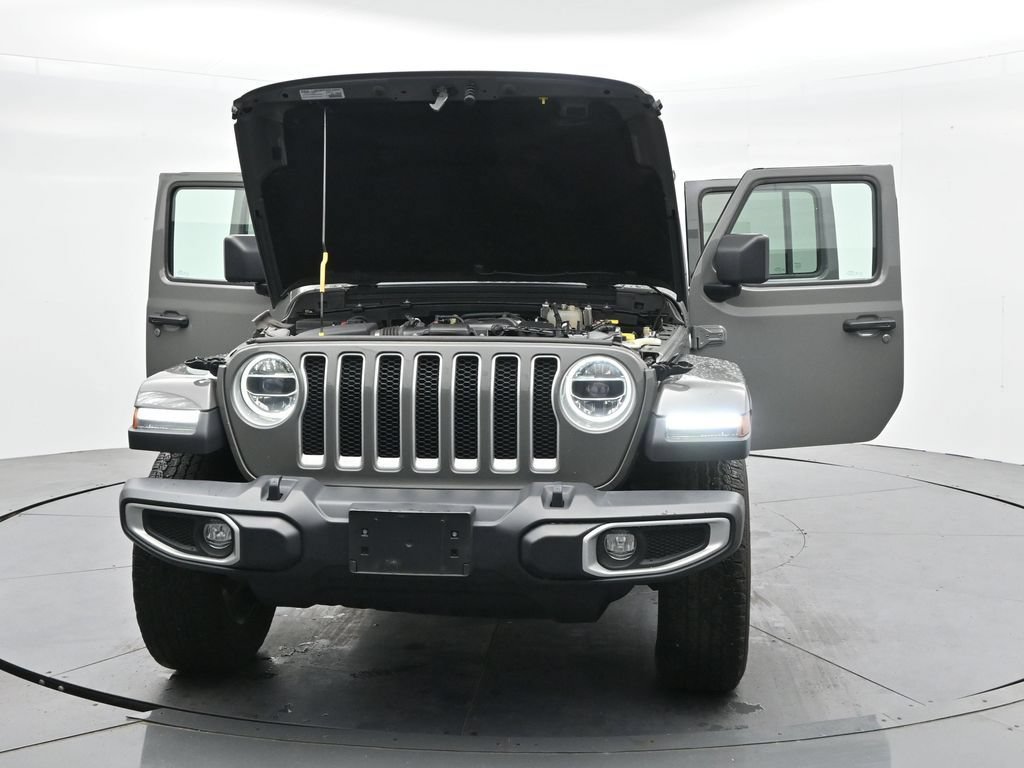 Used 2022 Jeep Wrangler Unlimited Sahara w/ LED Lighting Group AWD/4WD image 41