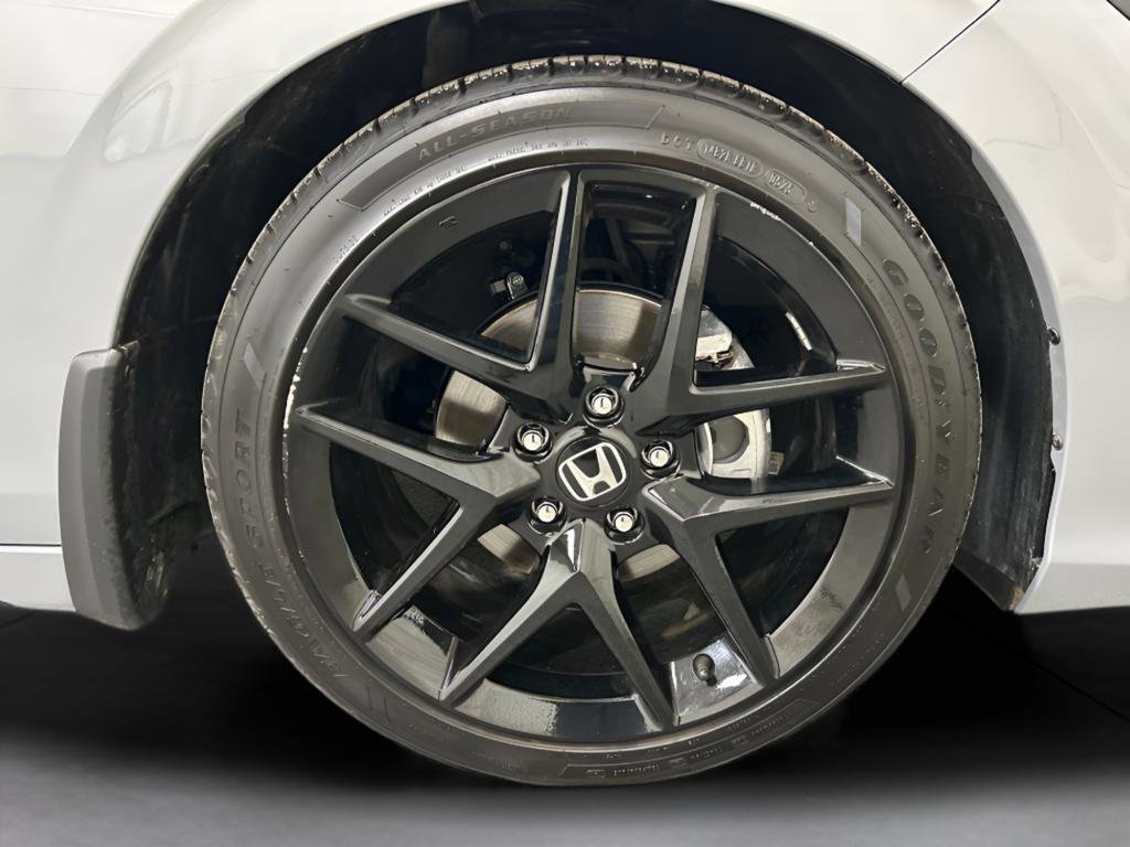 Certified 2025 Honda Civic Sport image 11