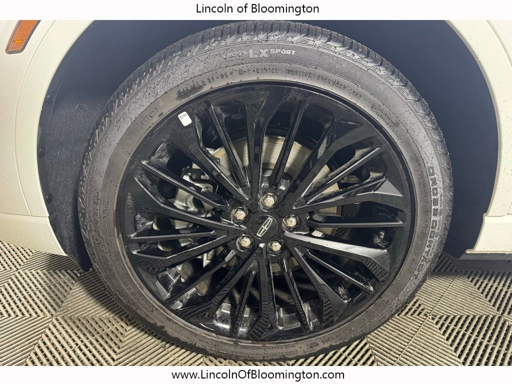 New 2025 Lincoln Corsair Grand Touring w/ Equipment Group 302A image 14