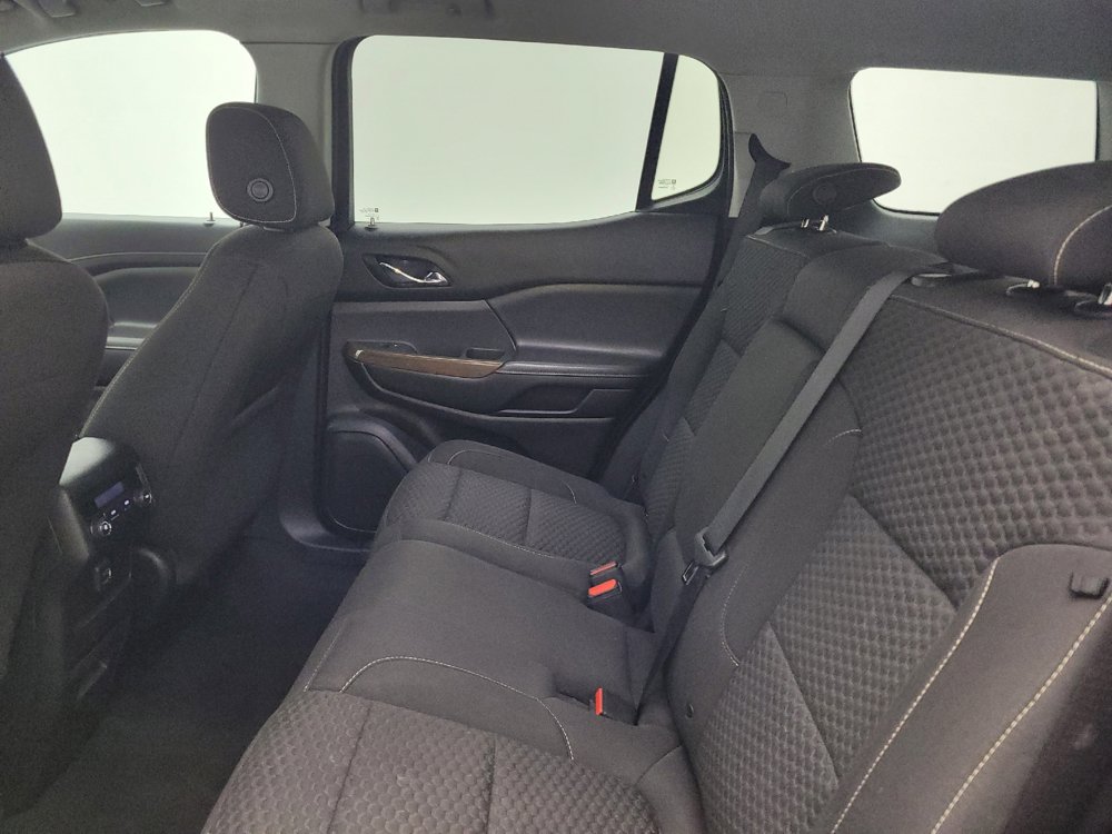 Used 2019 GMC Acadia SLE AWD/4WD image 18