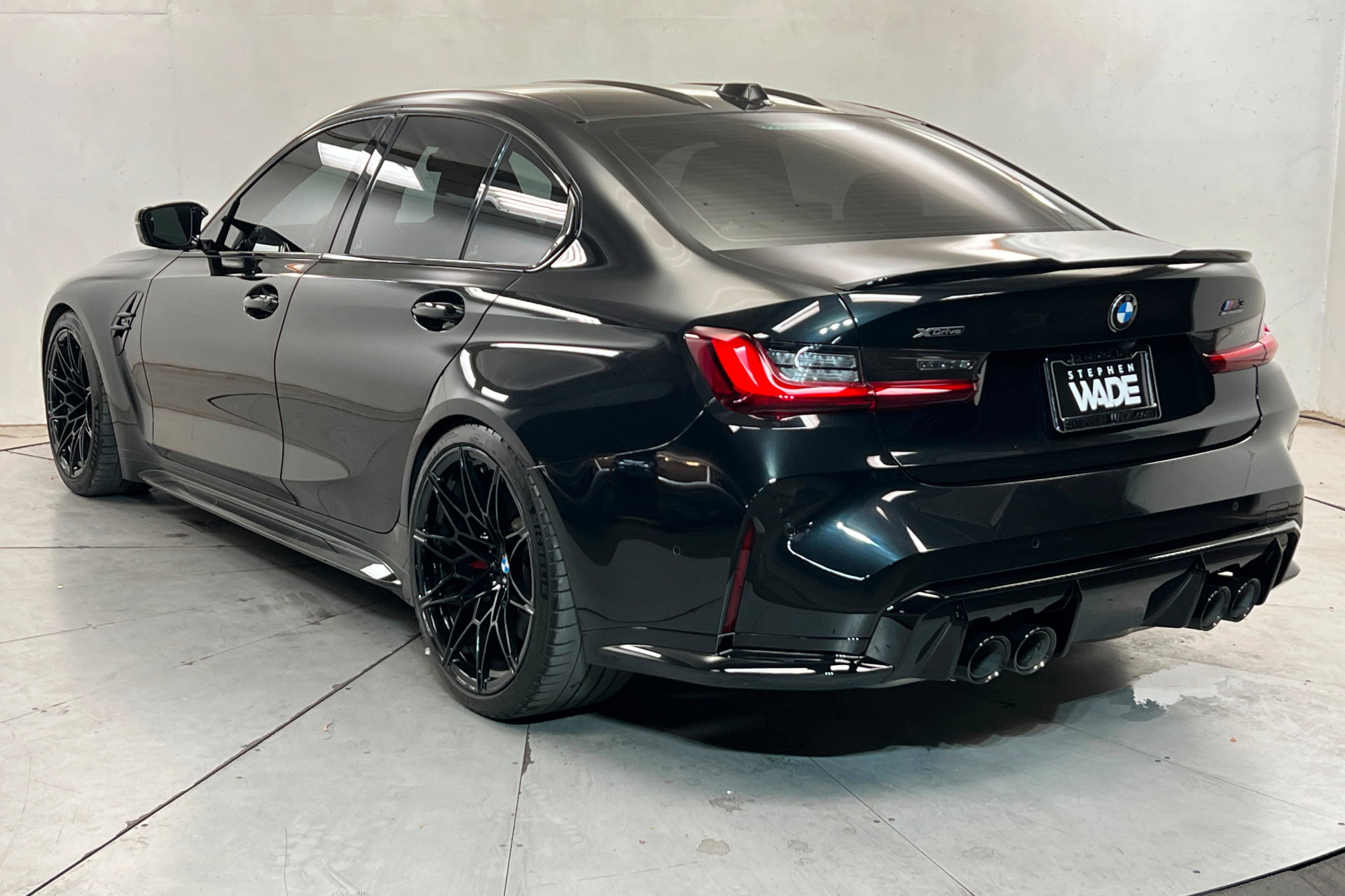 Used 2024 BMW M3 Competition w/ Executive Package AWD/4WD image 3