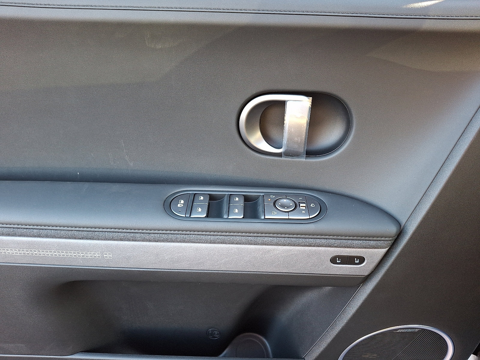 New 2026 Hyundai Ioniq 5 Limited image 11