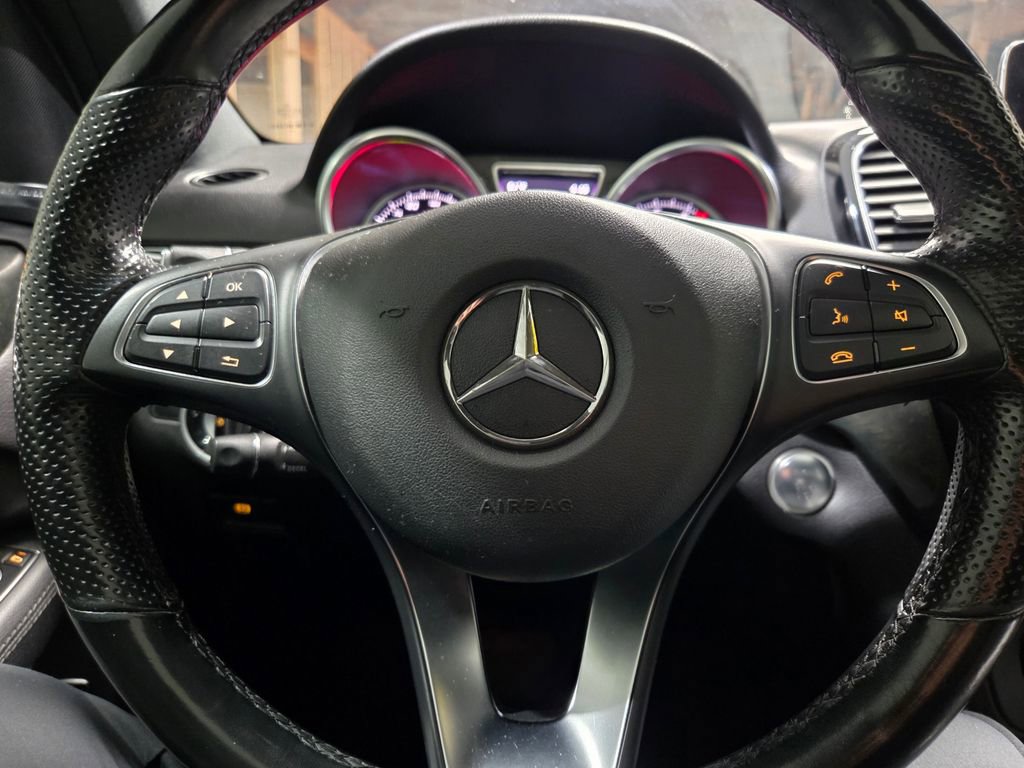 Used 2016 Mercedes-Benz GLE 350 4MATIC w/ Premium Package image 6