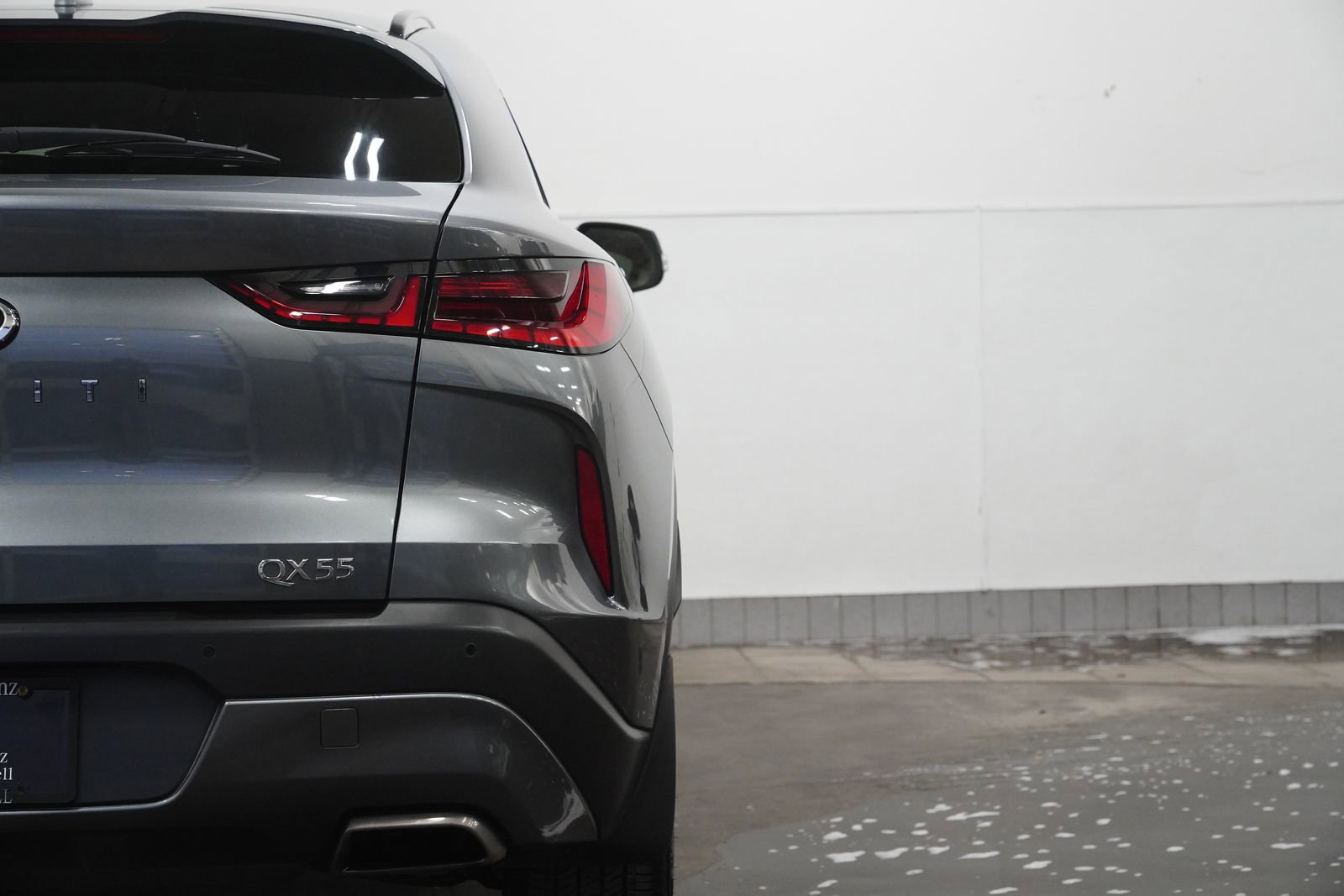 Used 2025 INFINITI QX55 Luxe w/ Cargo Package image 13