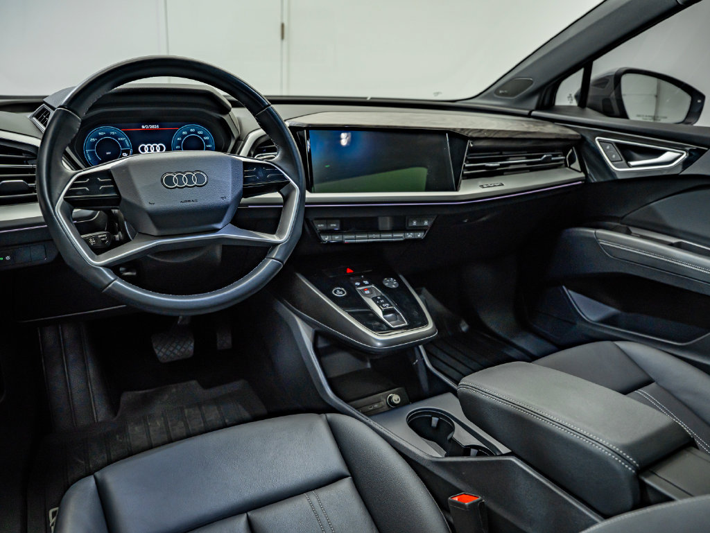 Used 2024 Audi Q4 e-tron Premium Plus w/ Premium Plus AWD/4WD image 28
