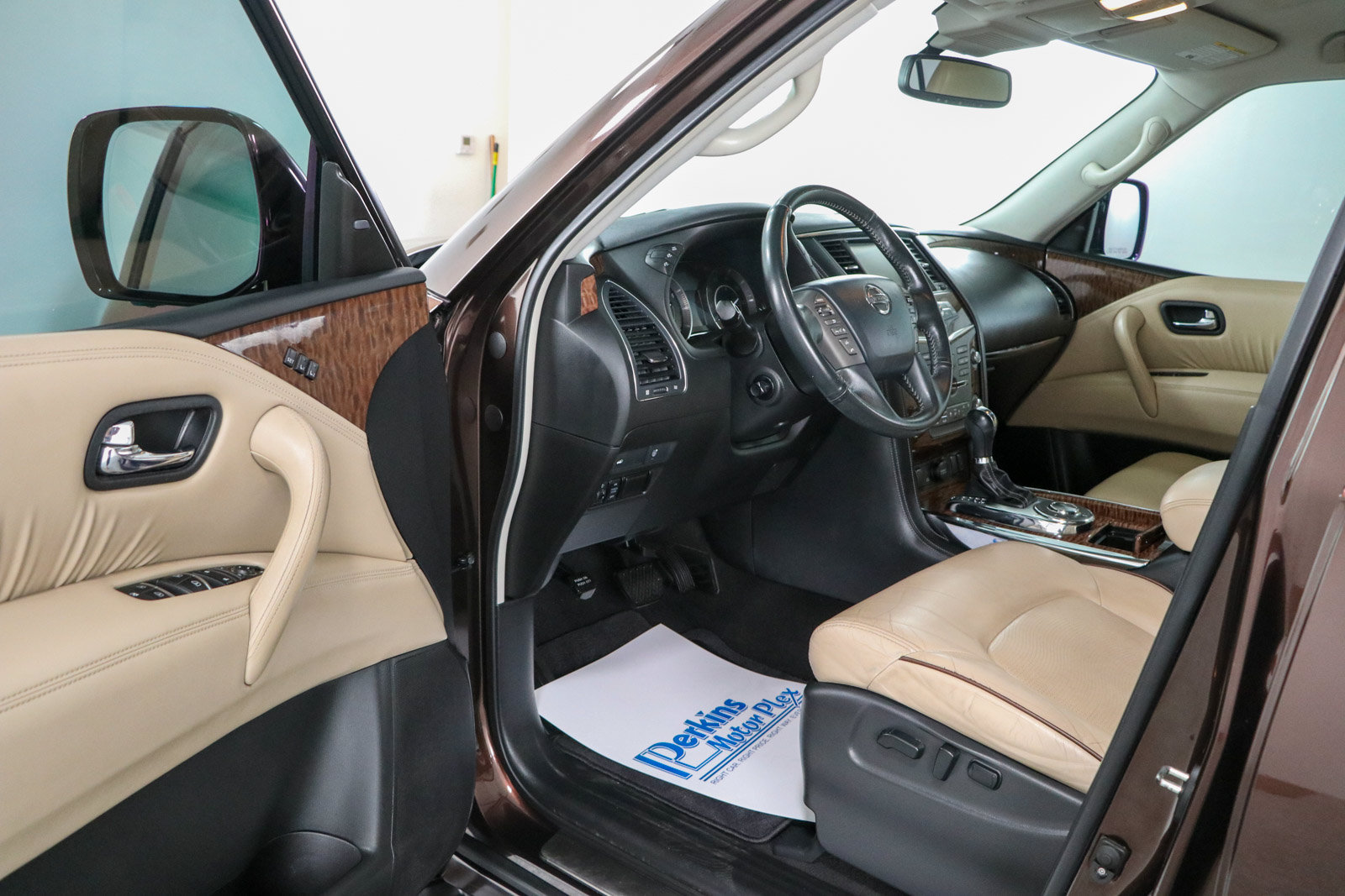 Used 2018 Nissan Armada SL w/ Premium Package RWD image 3