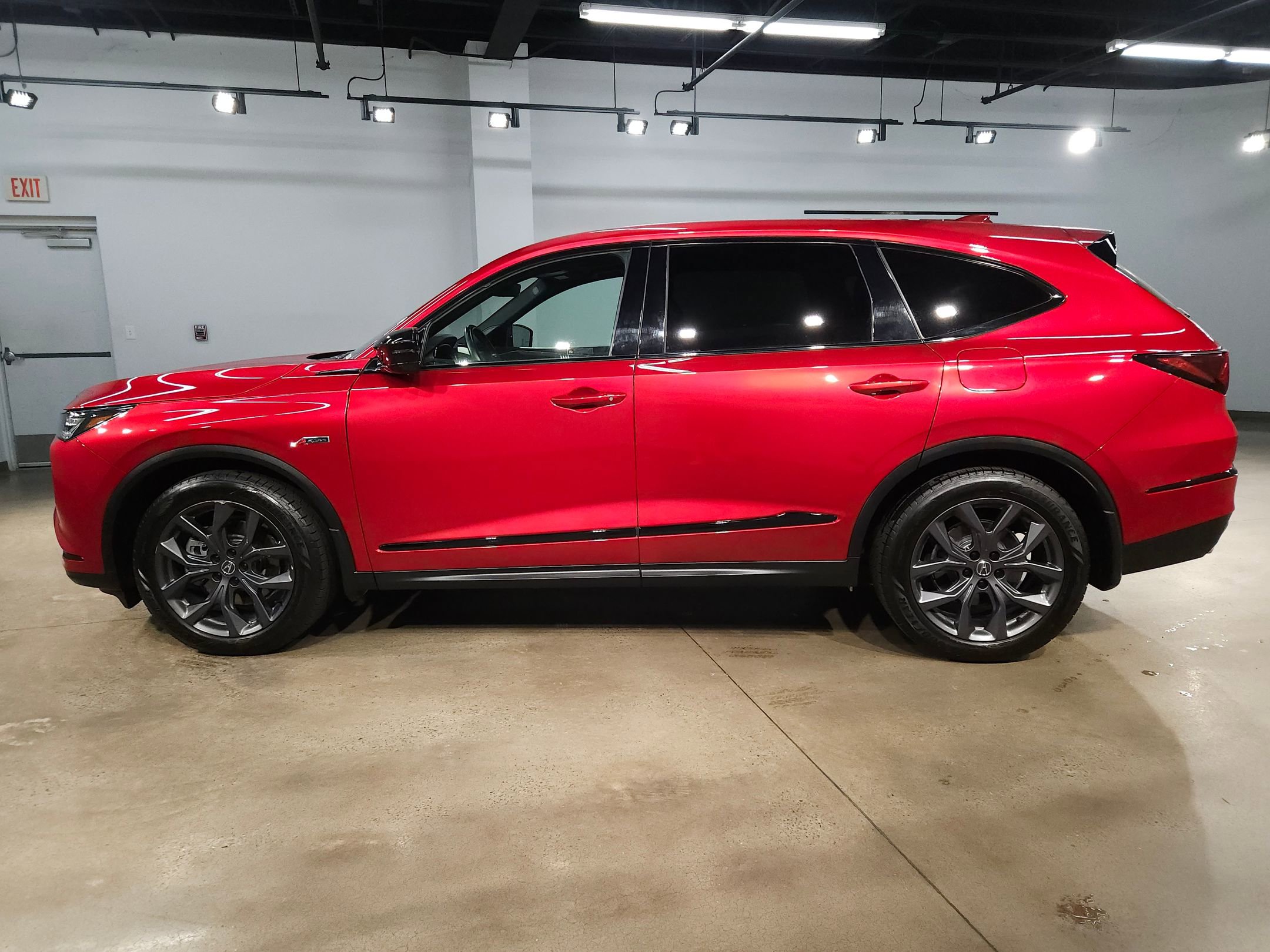 Used 2023 Acura MDX A-Spec AWD/4WD image 4