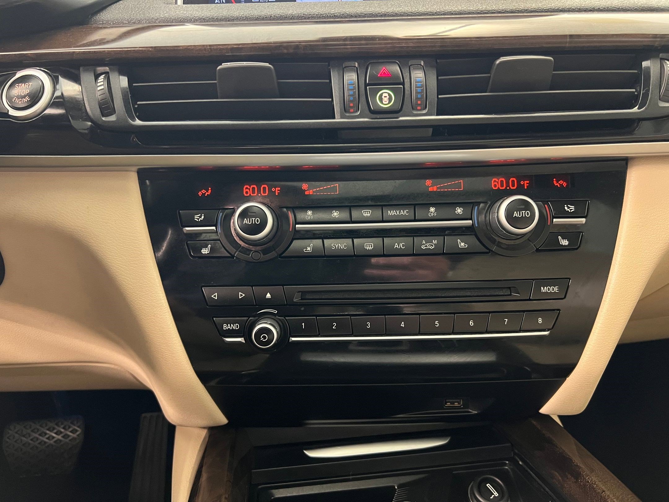 Used 2018 BMW X5 xDrive35i w/ Driving Assistance Package AWD/4WD image 28