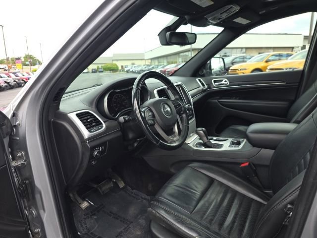 Used 2018 Jeep Grand Cherokee Limited AWD/4WD image 14