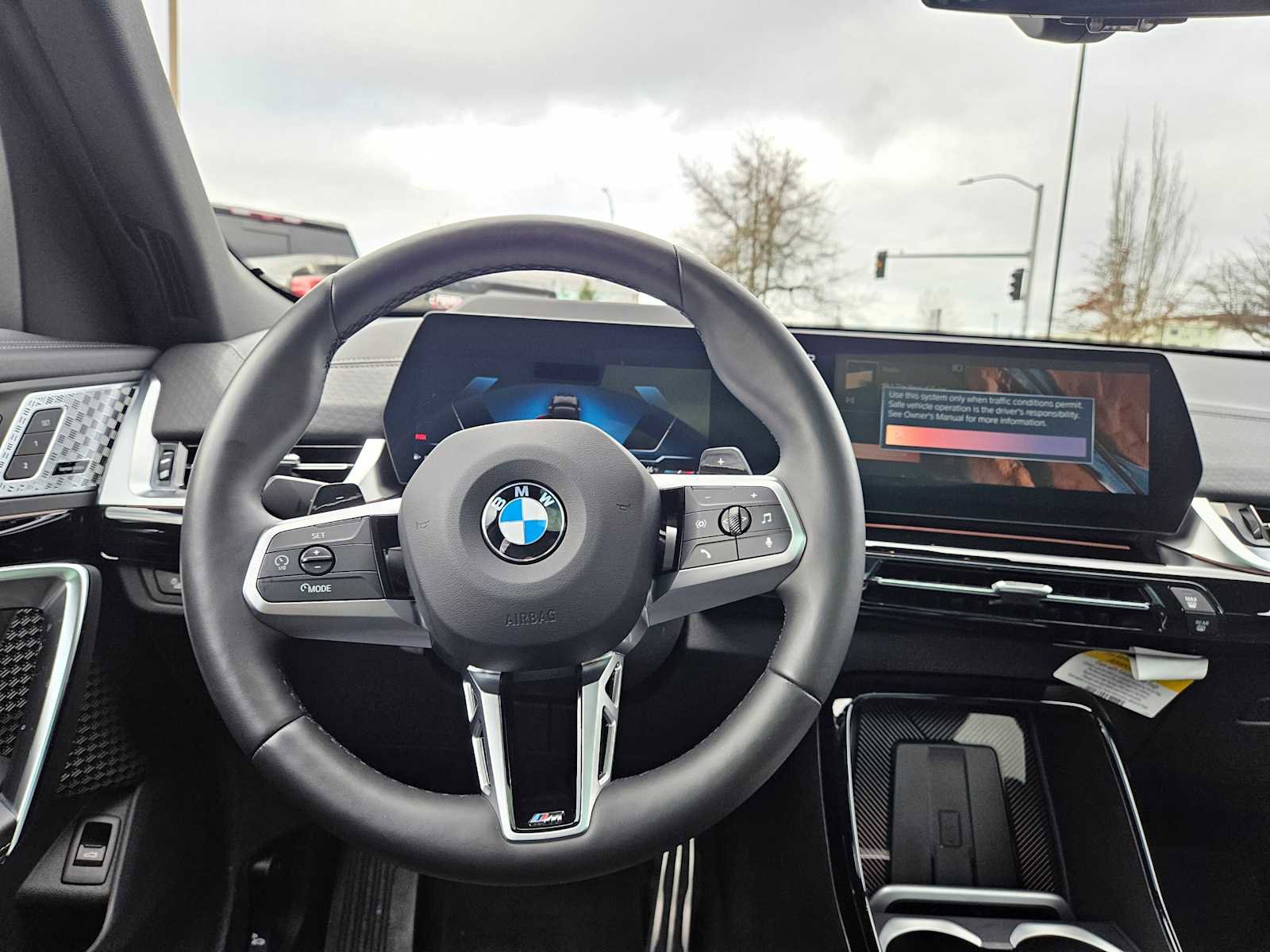 Used 2025 BMW X2 xDrive28i w/ Premium Package image 22
