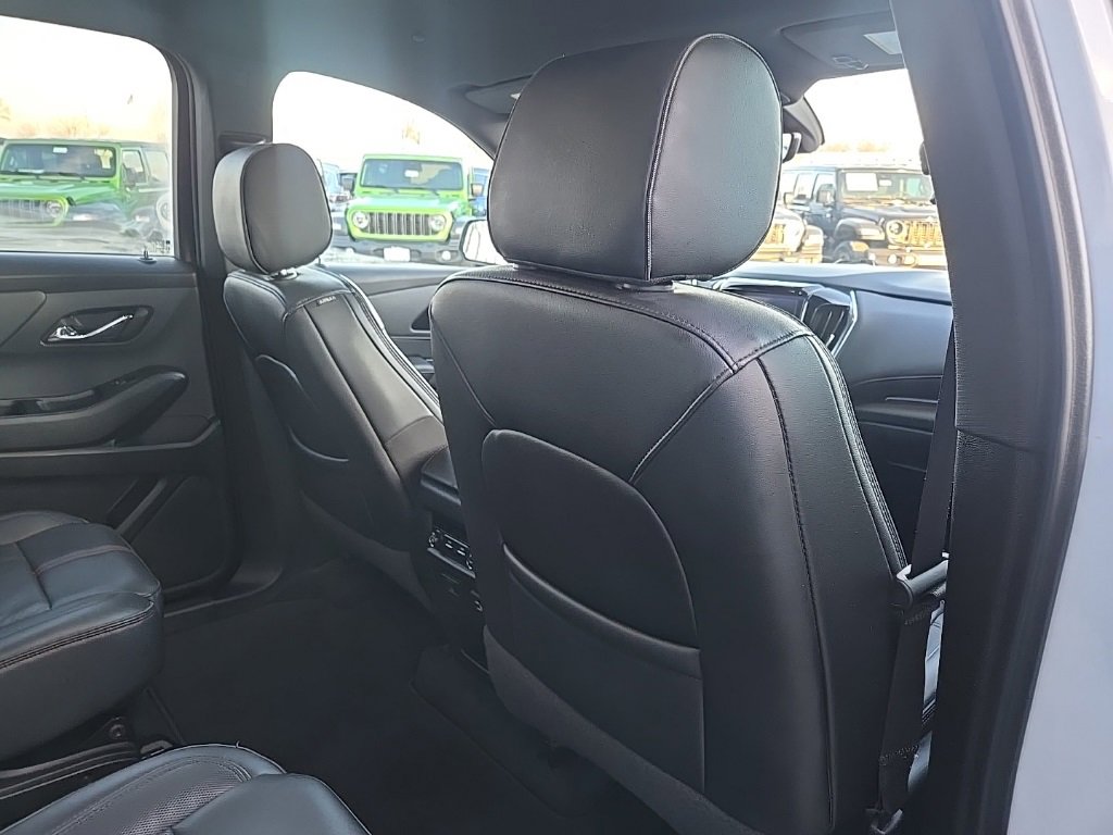 Used 2022 Chevrolet Traverse RS image 80