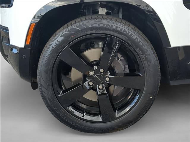 New 2026 Land Rover Defender 110 X-Dynamic SE AWD/4WD image 10