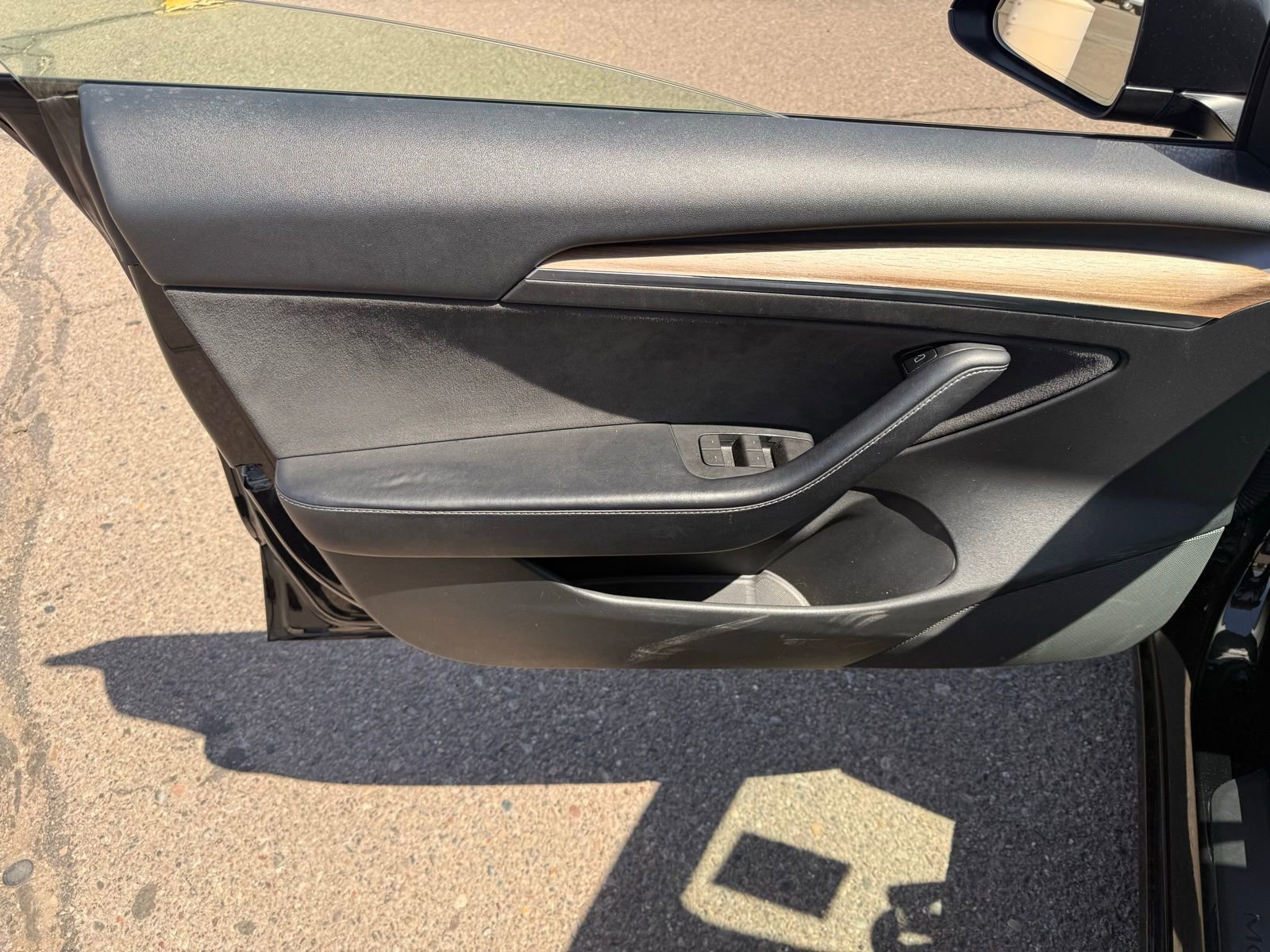 Used 2022 Tesla Model 3 Standard Range RWD image 15