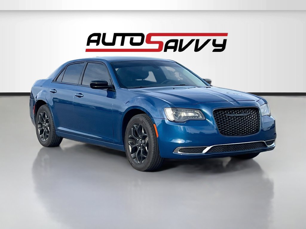 Used 2022 Chrysler 300 Touring w/ Sport Appearance Package