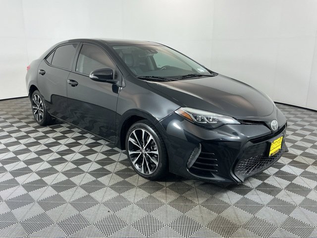 Used 2017 Toyota Corolla XSE w/ Carpet Mat Package (TMS) FWD image 3