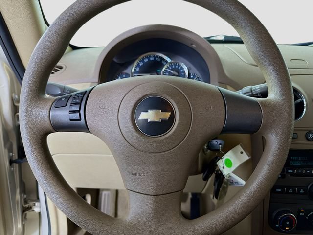 Used 2009 Chevrolet HHR LT FWD image 8
