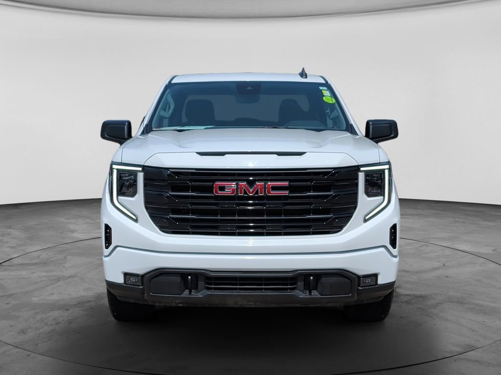 Used 2024 GMC Sierra 1500 Elevation AWD/4WD image 2