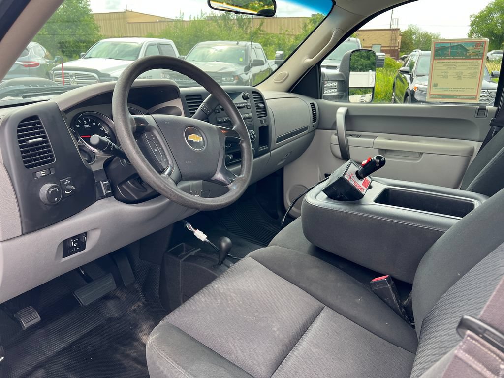 Used 2013 Chevrolet Silverado 3500 W/T w/ Snow Plow Prep Package AWD/4WD image 21