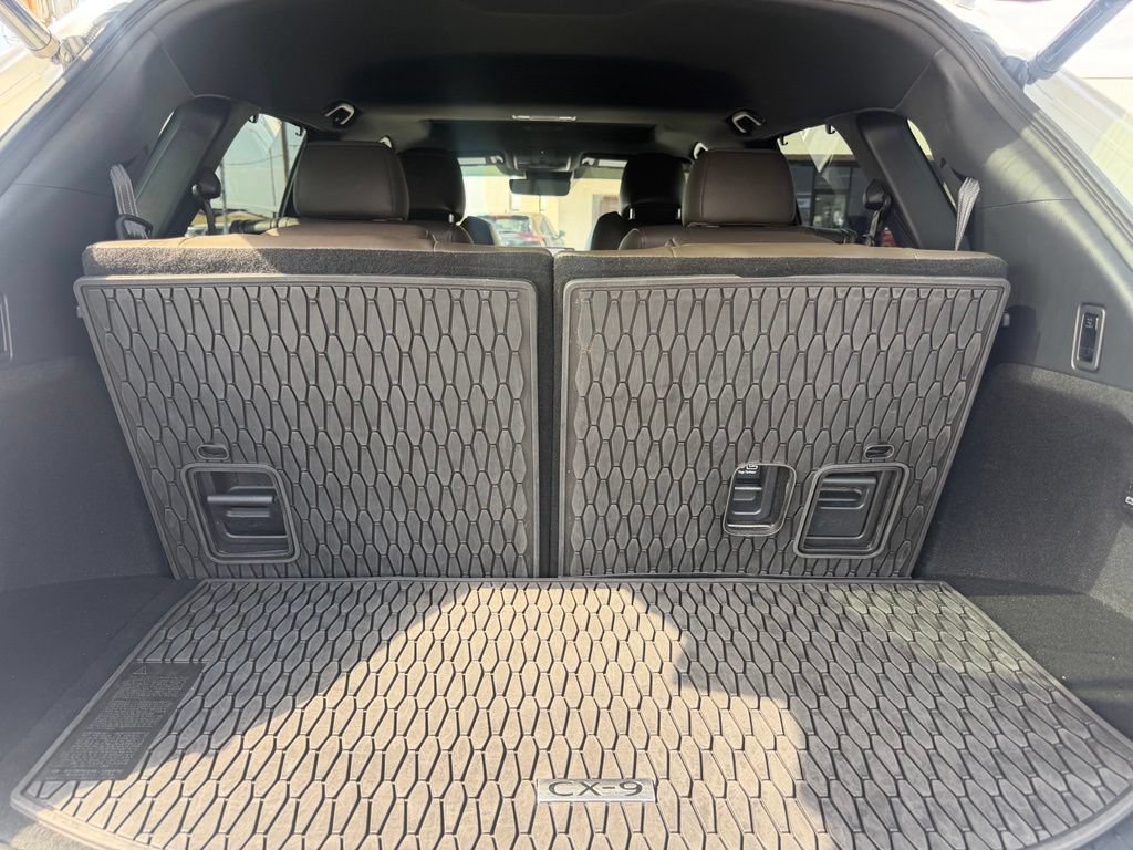 Used 2021 MAZDA CX-9 Signature AWD/4WD image 18