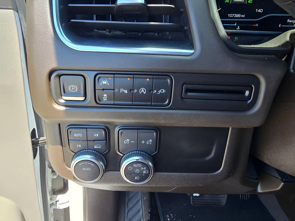 Used 2022 GMC Yukon SLE w/ Gmc Pro Safety Plus Package AWD/4WD image 20