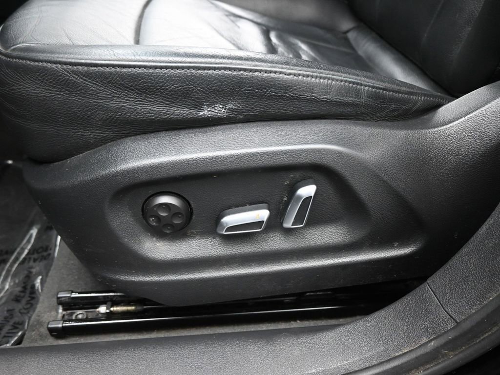 Used 2017 Audi Q3 2.0T Premium w/ Convenience Package image 11