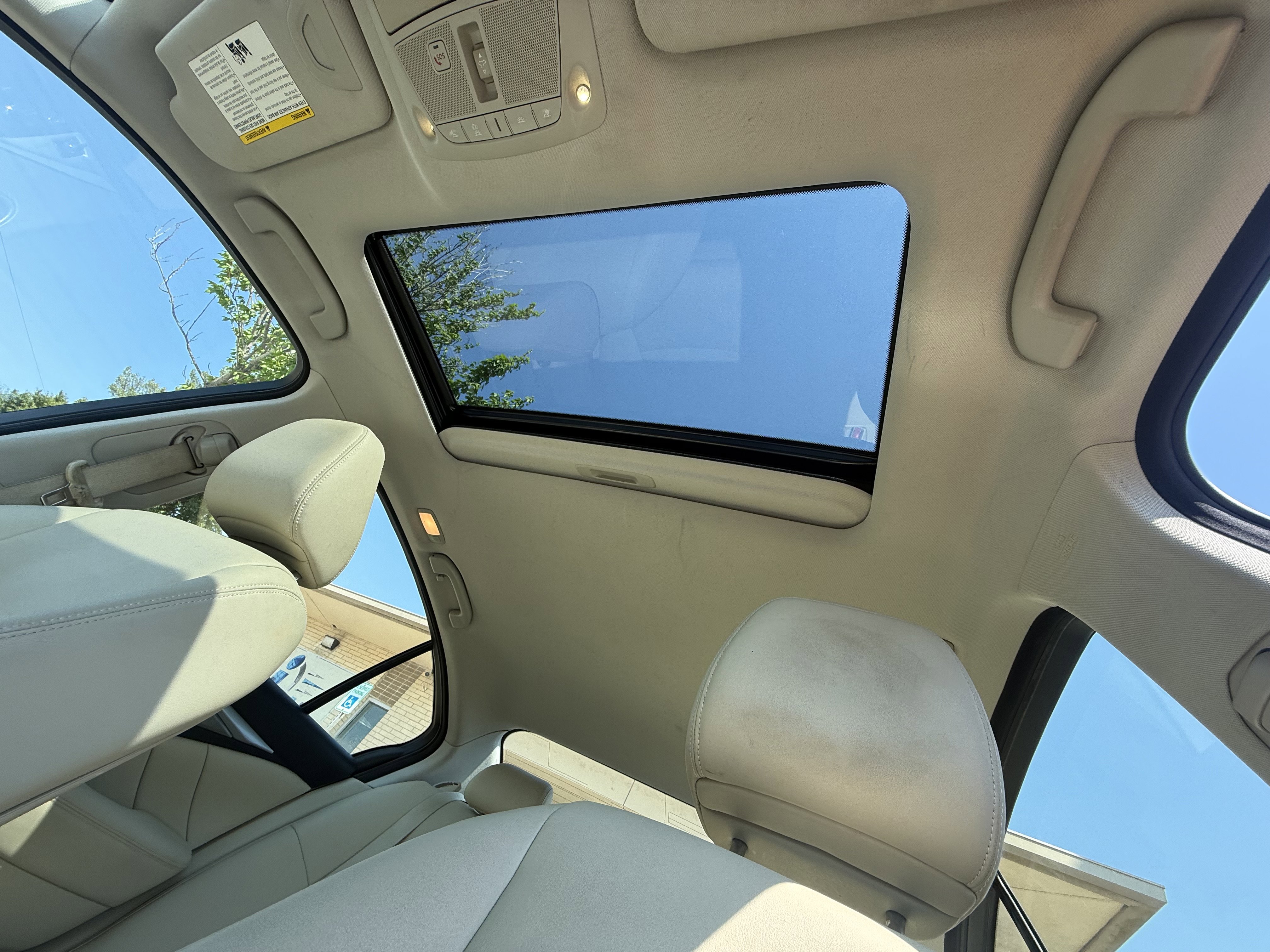 Used 2015 INFINITI Q50 Premium w/ Navigation Package AWD/4WD image 17