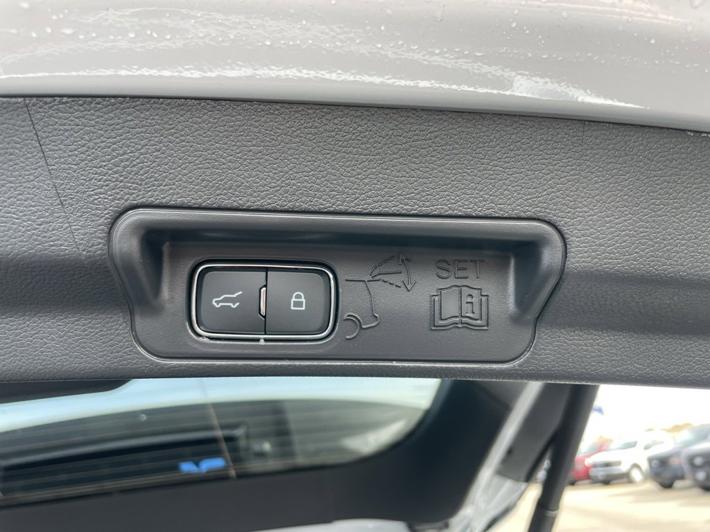 New 2026 Ford Explorer ST-Line w/ ST-Line Street Pack image 37