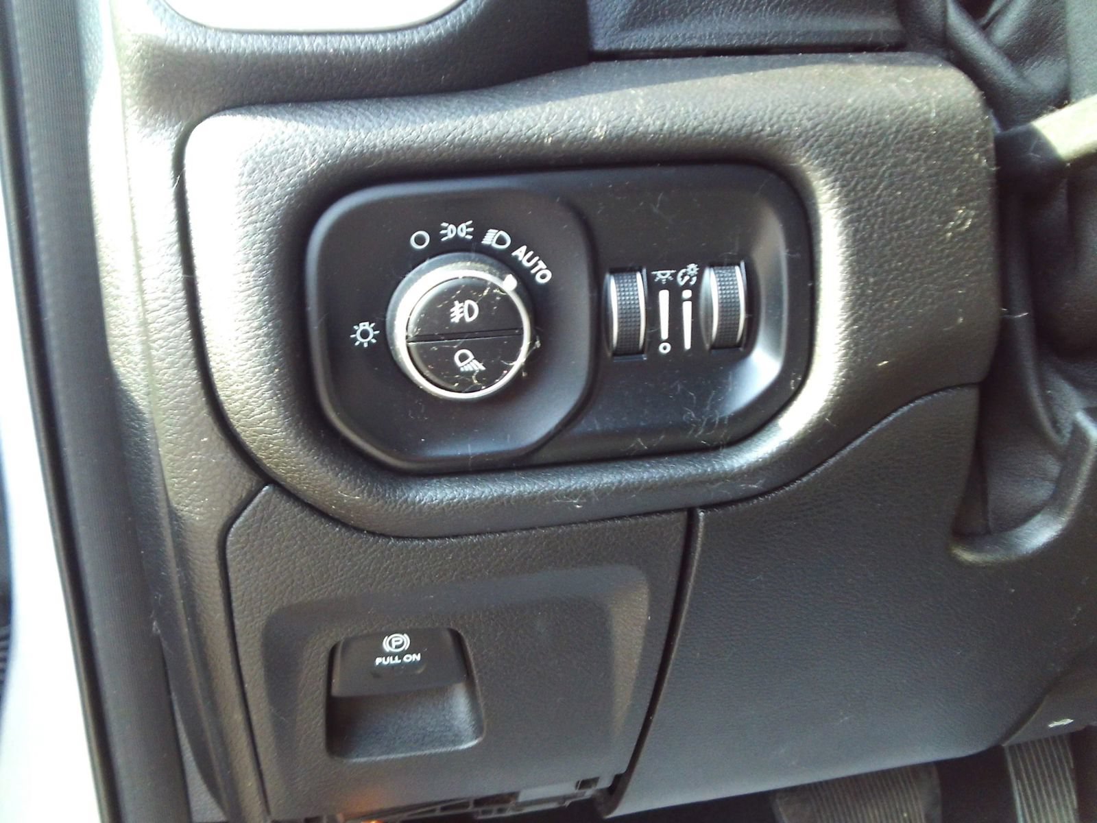 Used 2019 RAM 1500 Big Horn AWD/4WD image 21