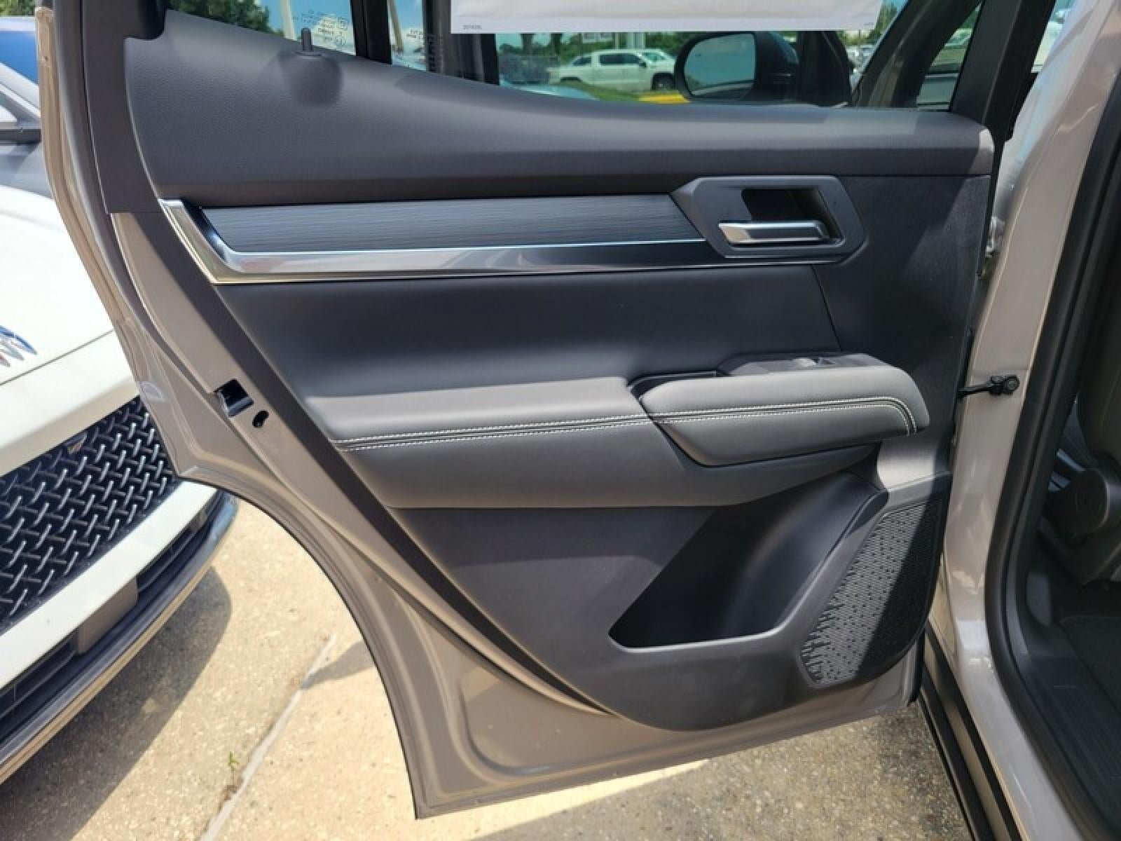 New 2027 GMC Terrain Elevation w/ Black Edition FWD image 26